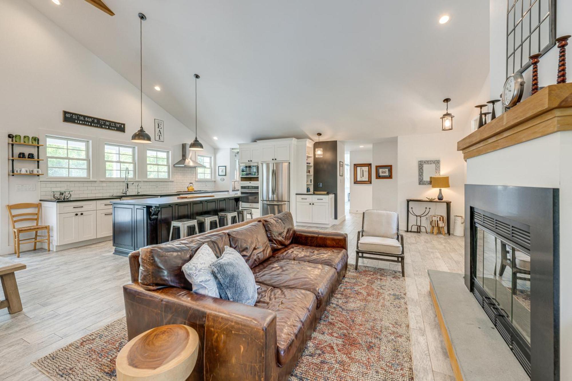 Distinctive Hamptons Home With Pool Near Bay, Ocean Hampton Bays Luaran gambar